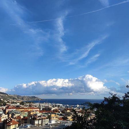 Domus Madonnina Apartment Sanremo Ngoại thất bức ảnh